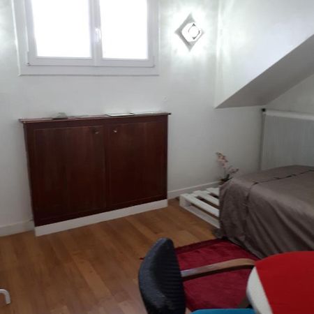 Ndp Family Hotell Montigny-lès-Cormeilles Eksteriør bilde