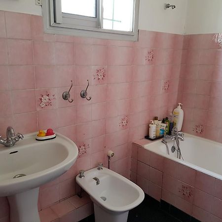 Ndp Family Hotell Montigny-lès-Cormeilles Eksteriør bilde