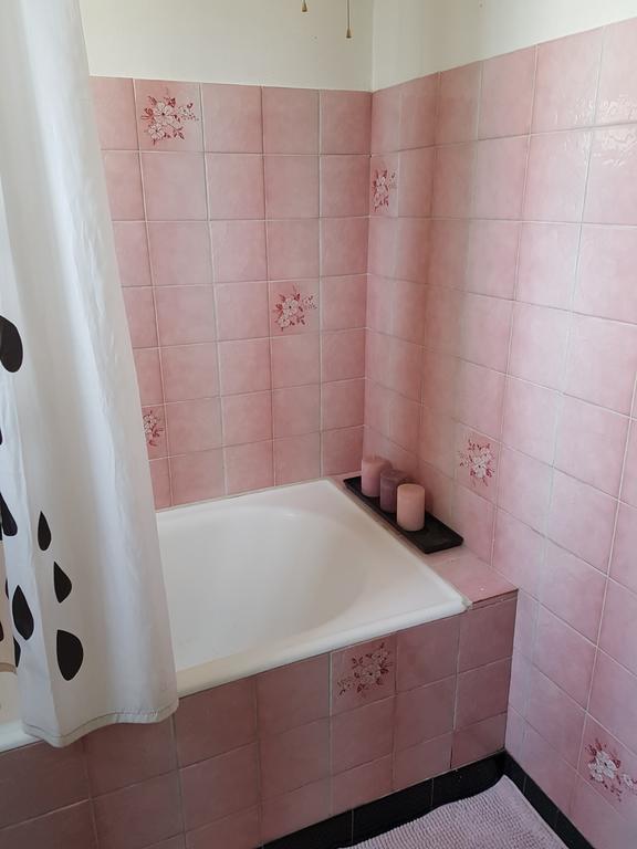 Ndp Family Hotell Montigny-lès-Cormeilles Eksteriør bilde
